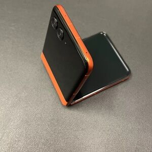 Cricket Wireless Razr+ 2024